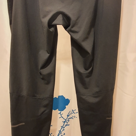 Fila live in motion black sport leggings, XL - Picture 3 of 7